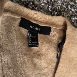 Forever 21 Sweaters - Forever 21 tan open front cardigan Forever 21 Sweaters - Forever 21 tan open front cardigan